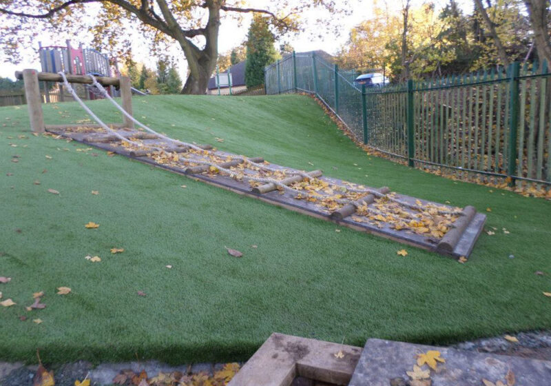How to landscape a garden on a hill