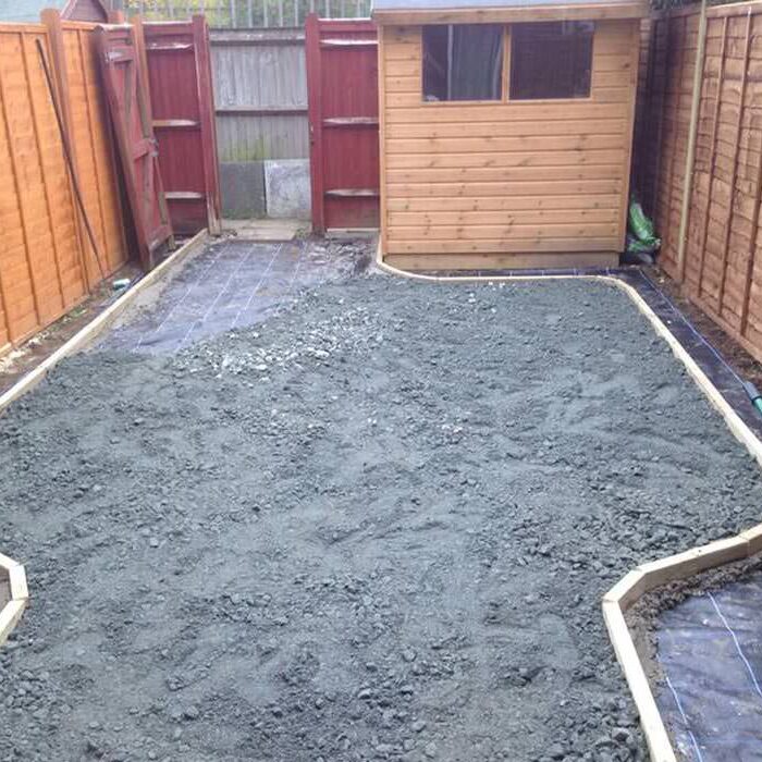 Installing groundworks artificial grass lawn