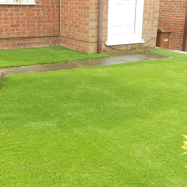 Increase the lifespan of artificial grass with good groundworks